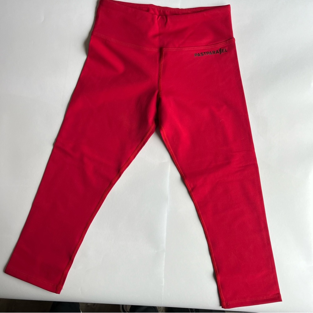 Past Parallel Women’s PP 4-Way Stretch Performance Capris